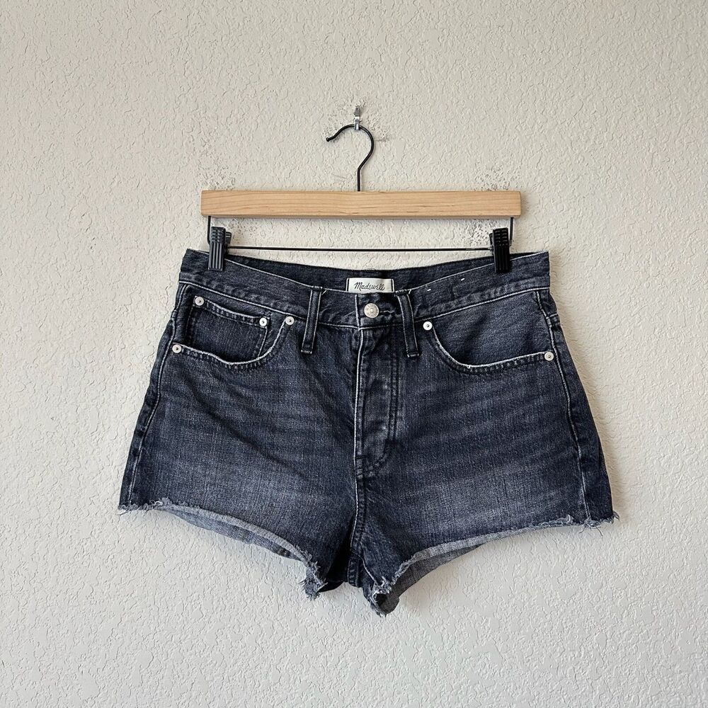 MADEWELL Relaxed Denim Shorts in Black Calverley Wash #AJ243